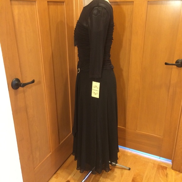 Sangria Fully Lined Black Midi Dress 16 NWT - Picture 3 of 15